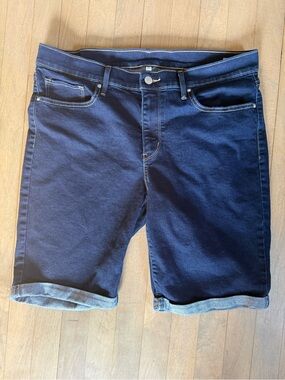 Levi's Dark Navy Rolled Cuff Long Denim Shorts Women’s Size 33